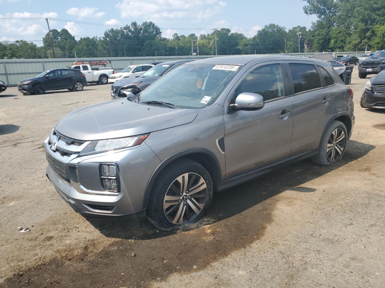 MITSUBISHI OUTLANDER ES