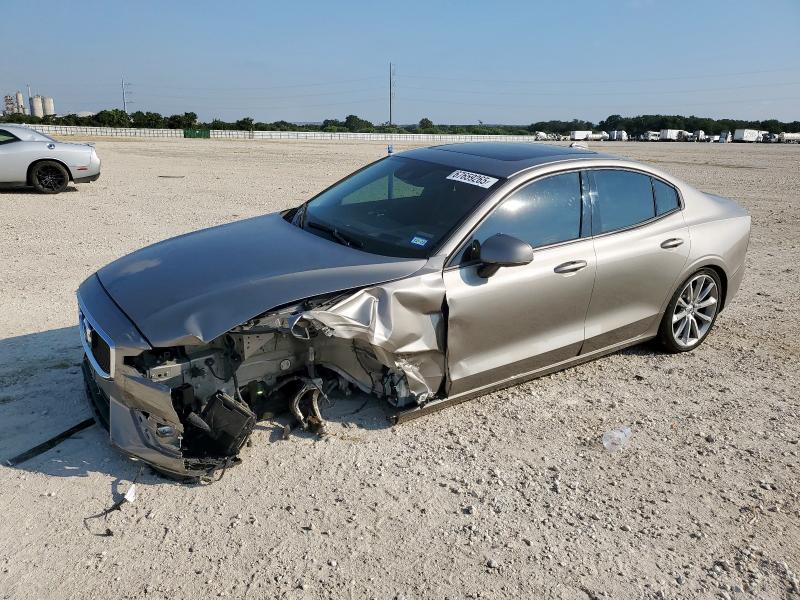 2021 VOLVO S60 T5 MOM 7JR102FK3MG092874