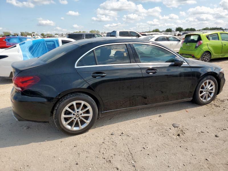 2019 MERCEDES-BENZ A 220 WDD3G4EB5KW035939
