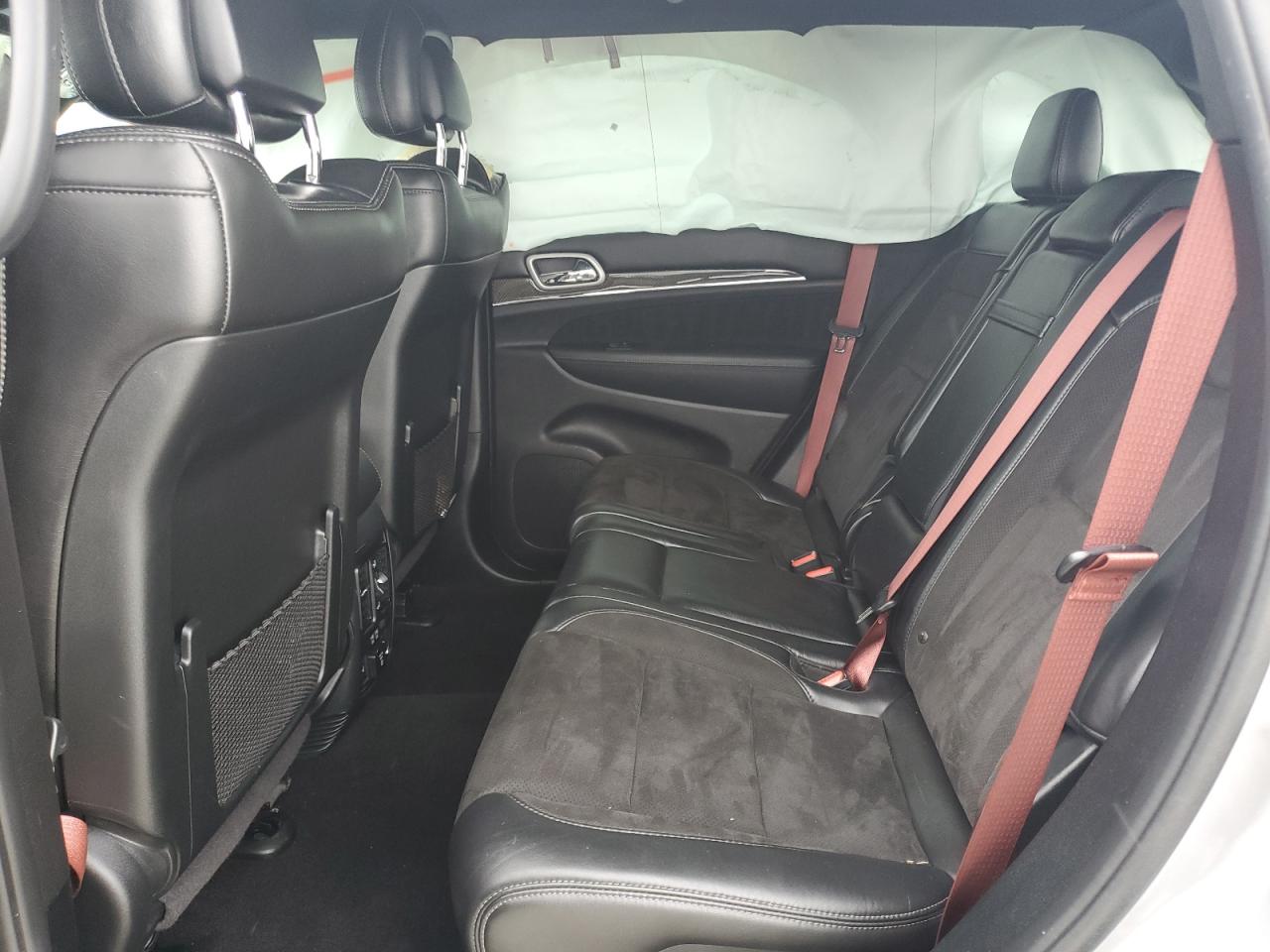 JEEP GRAND CHEROKEE SRT-8