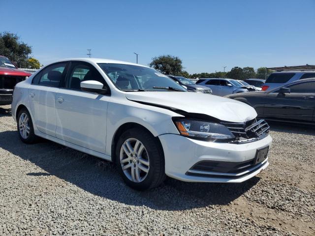2018 VOLKSWAGEN JETTA S 3VW2B7AJ9JM263862