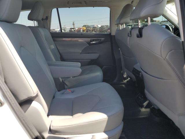 2021 TOYOTA HIGHLANDER 5TDEBRCHXMS024783