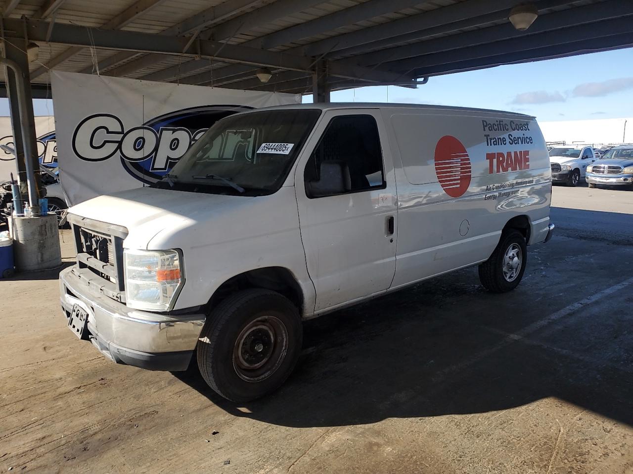 FORD ECONOLINE E250 VAN