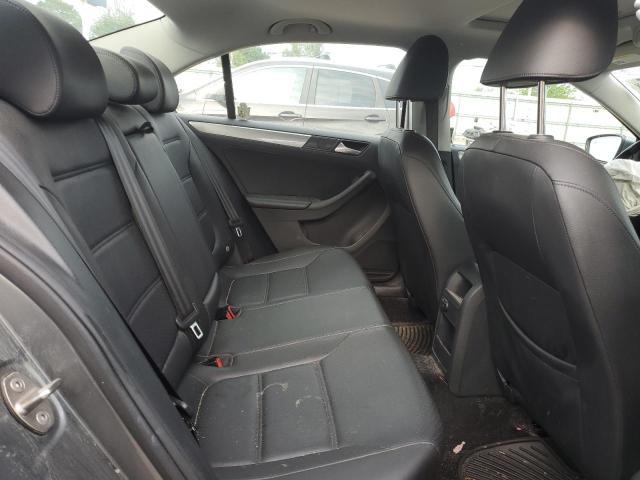 2018 VOLKSWAGEN JETTA SE 3VWDB7AJ0JM263676
