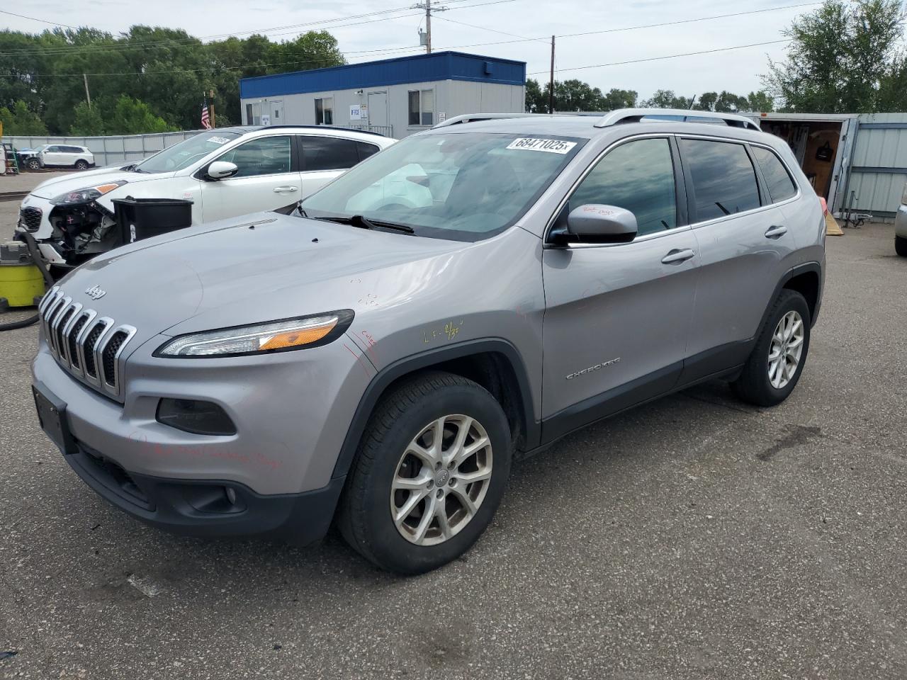 JEEP GRAND CHEROKEE LATITUDE