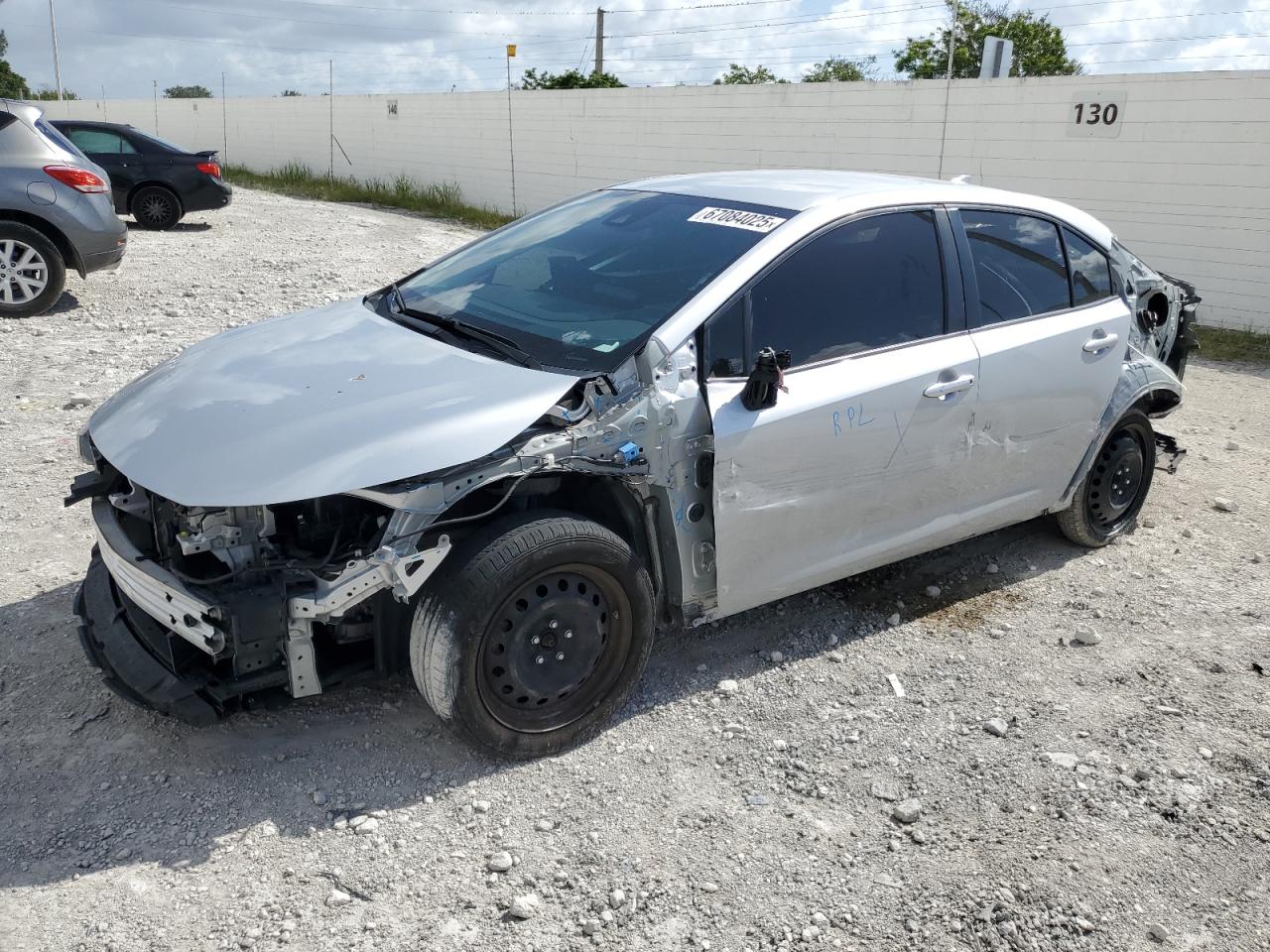 TOYOTA COROLLA LE