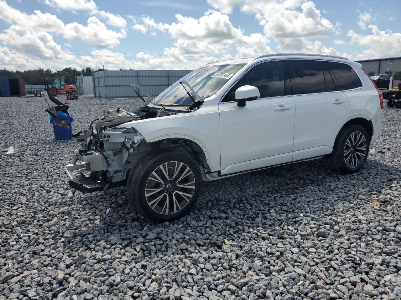 VOLVO XC90 T6 MOMENTUM