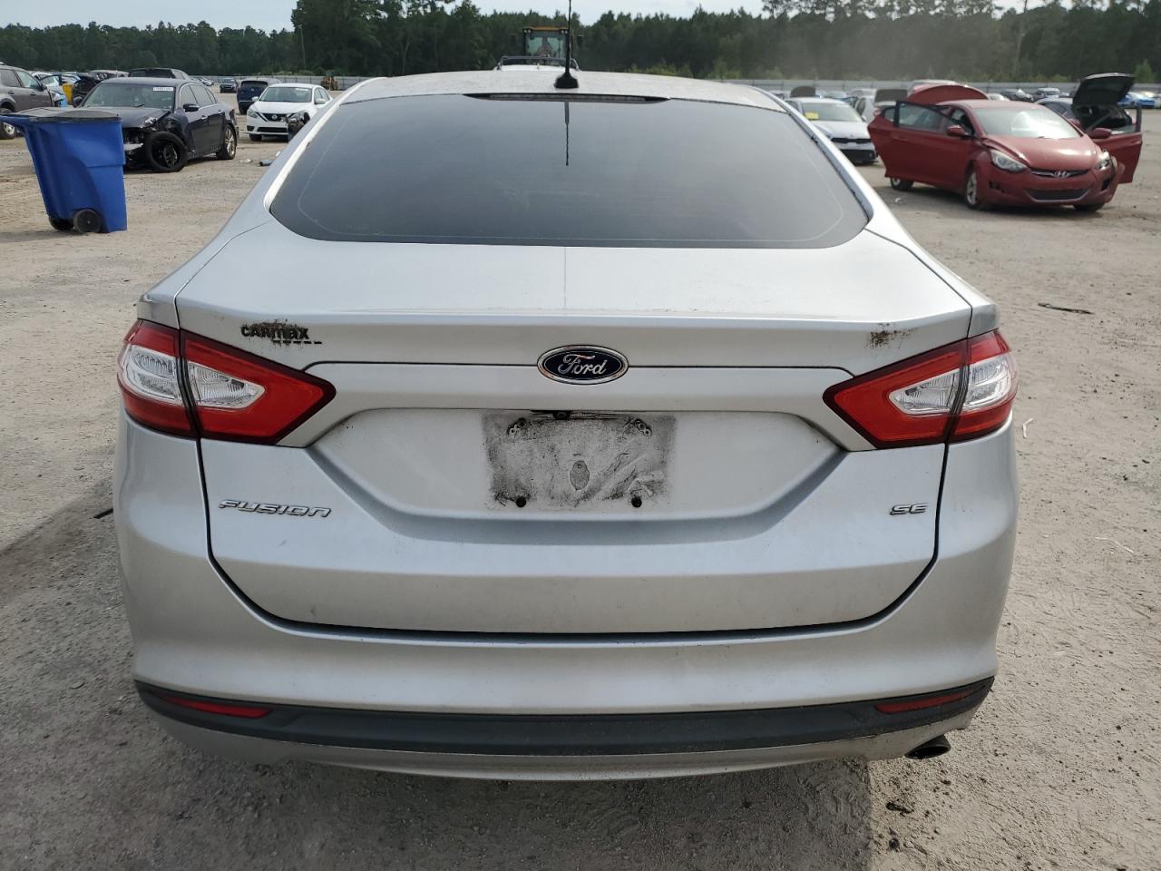 FORD FUSION SE