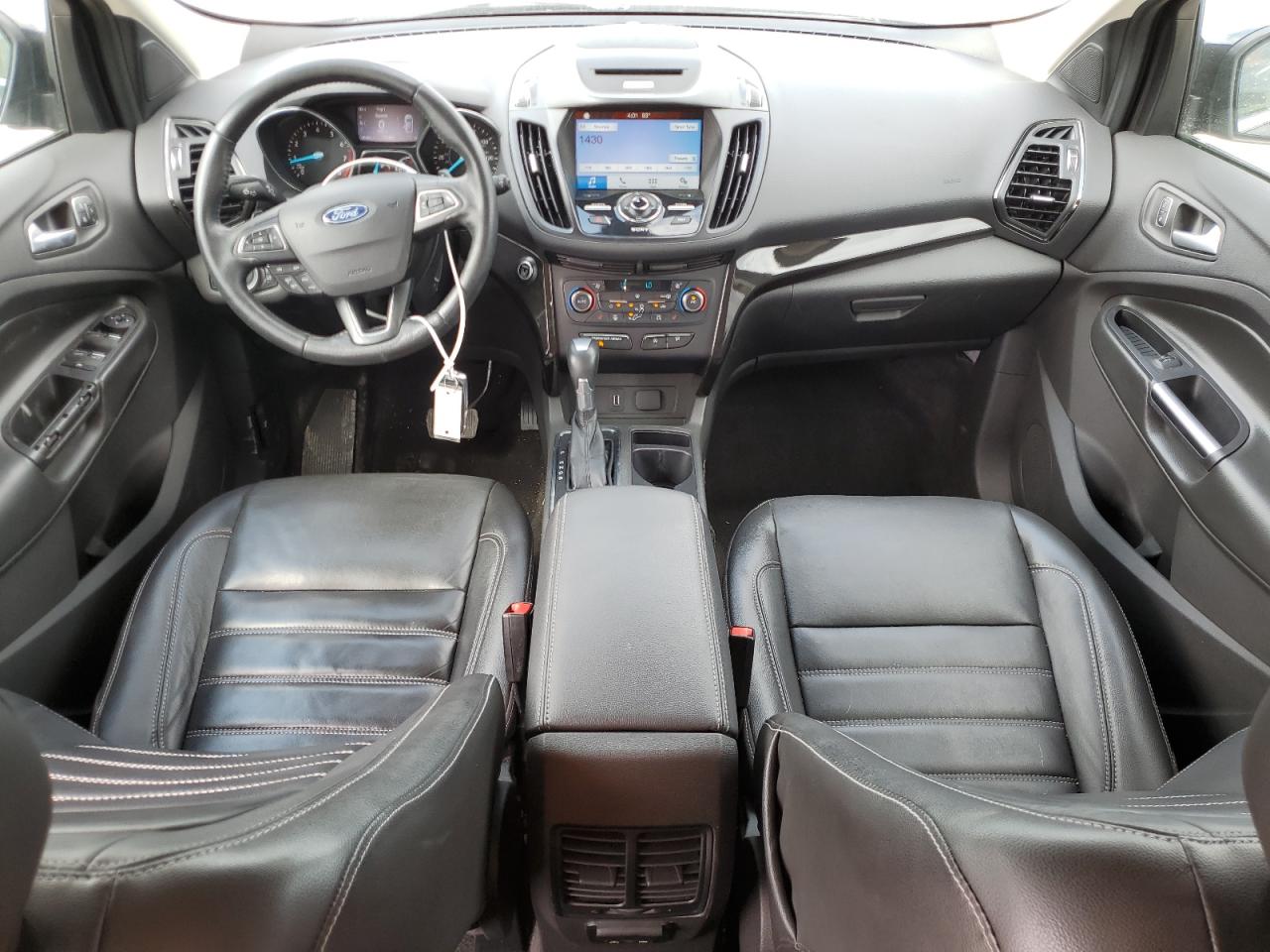 FORD ESCAPE TITANIUM