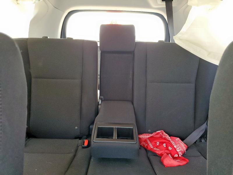 2018 TOYOTA RAV4 ADVEN JTMWFREV5JJ734632