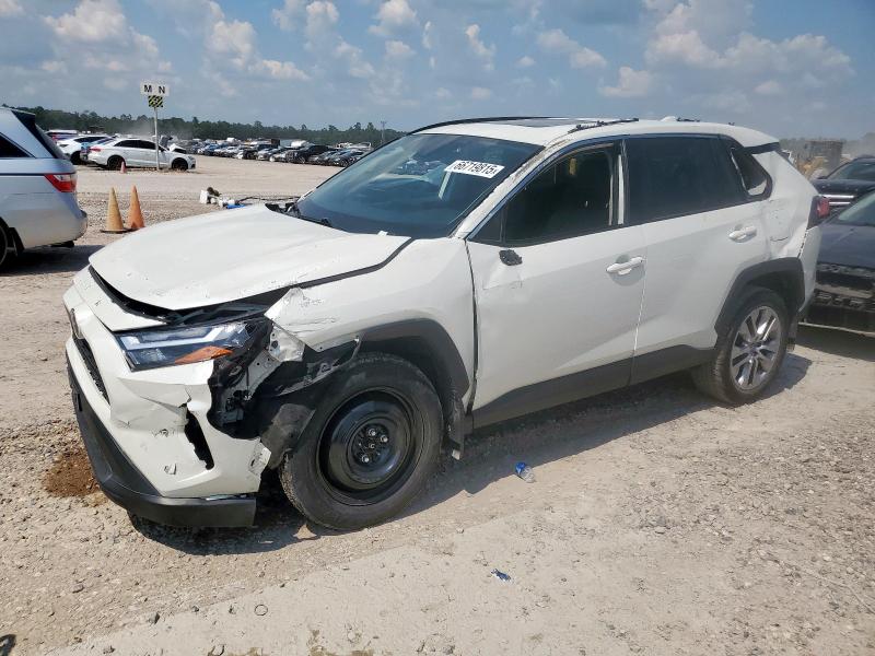 TOYOTA RAV4 XLE P 2022 white  gas 2T3C1RFV9NW235565 photo #1