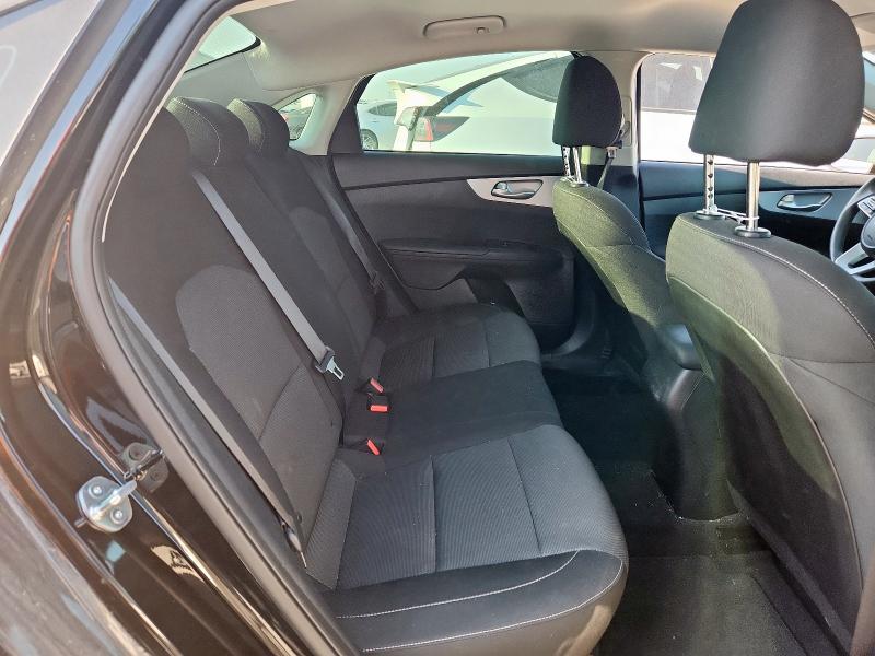 2024 KIA FORTE LX 3KPF24AD1RE737161