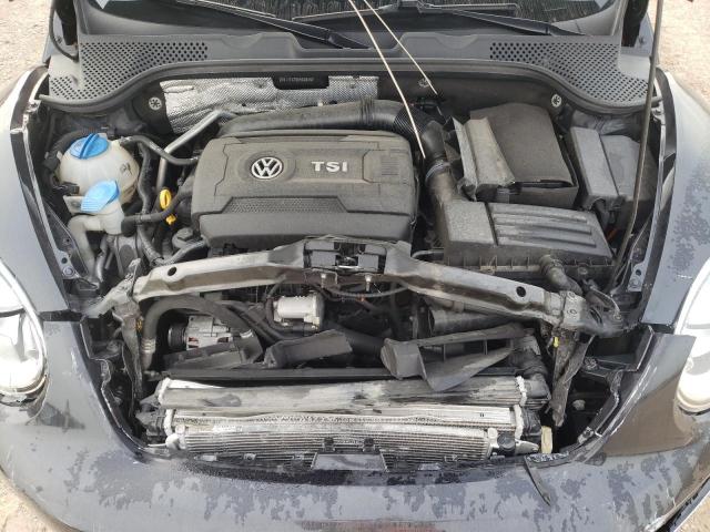 2017 VOLKSWAGEN BEETLE SE 3VWJ17AT5HM608167