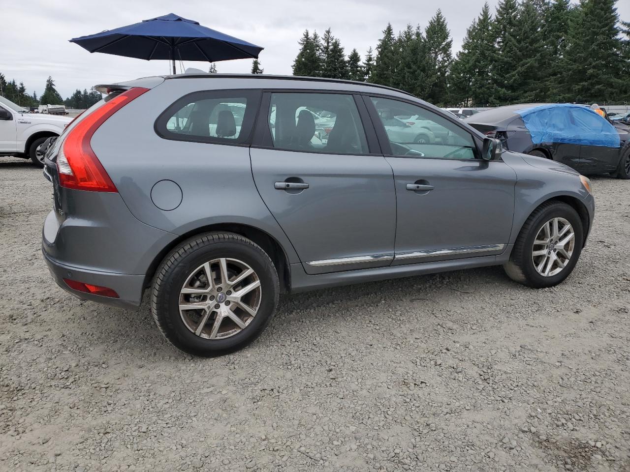 VOLVO XC60 T5