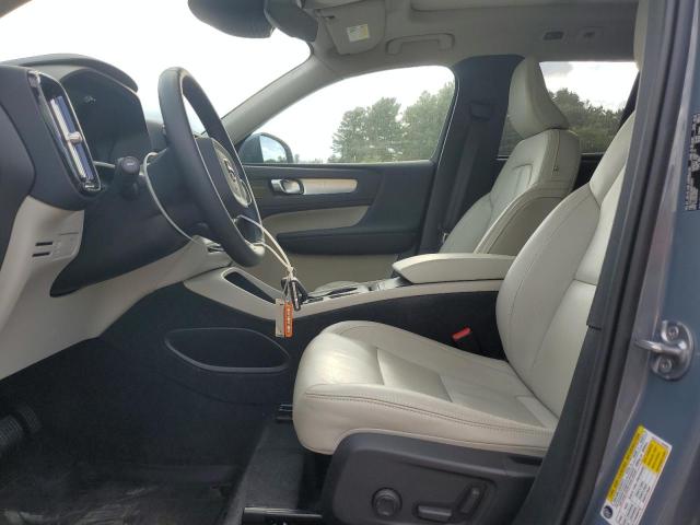 2022 VOLVO XC40 T5 MO YV4162UK4N2747071