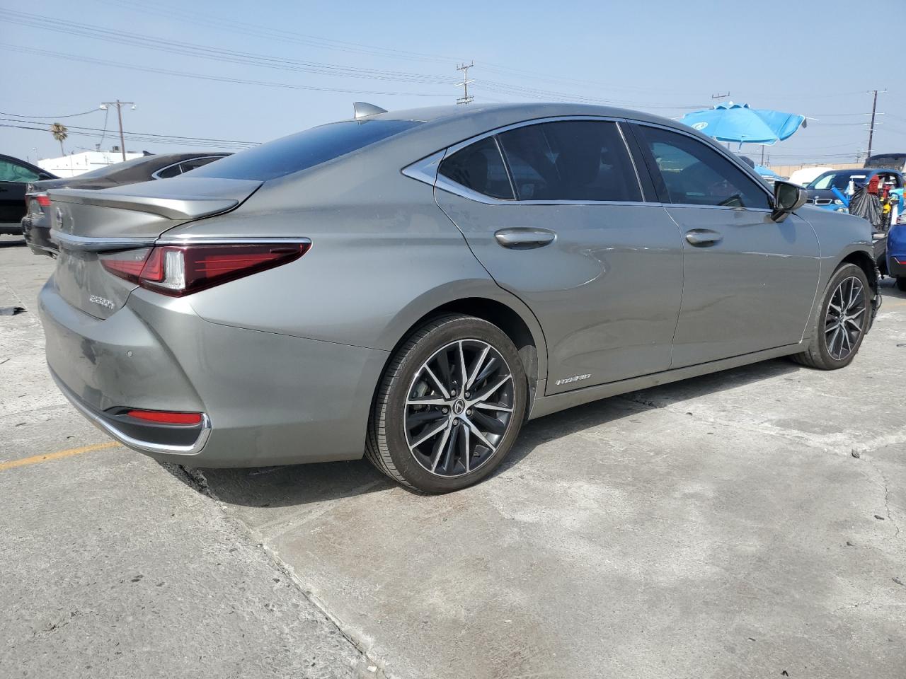 LEXUS ES 300H
