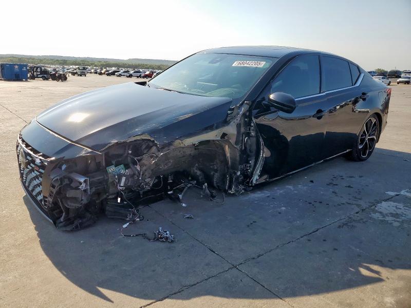 NISSAN ALTIMA SR