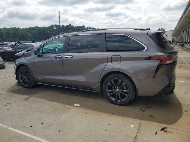 2021 TOYOTA SIENNA XSE 5TDXRKEC2MS073084
