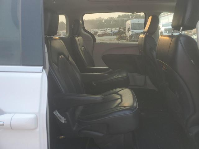 2019 CHRYSLER PACIFICA L - 2C4RC1GG8KR748706