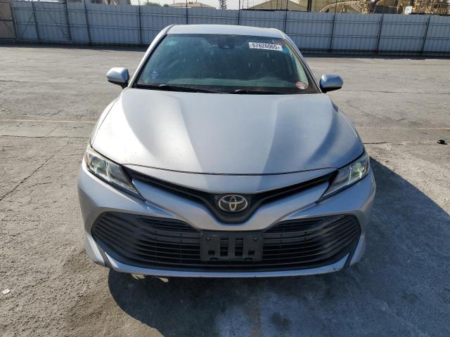 2019 TOYOTA CAMRY L AU 4T1B11HK4KU725755