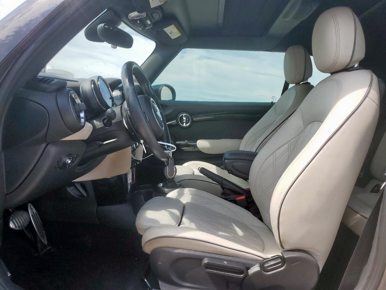 MINI COOPER JOHN COOPER WORKS