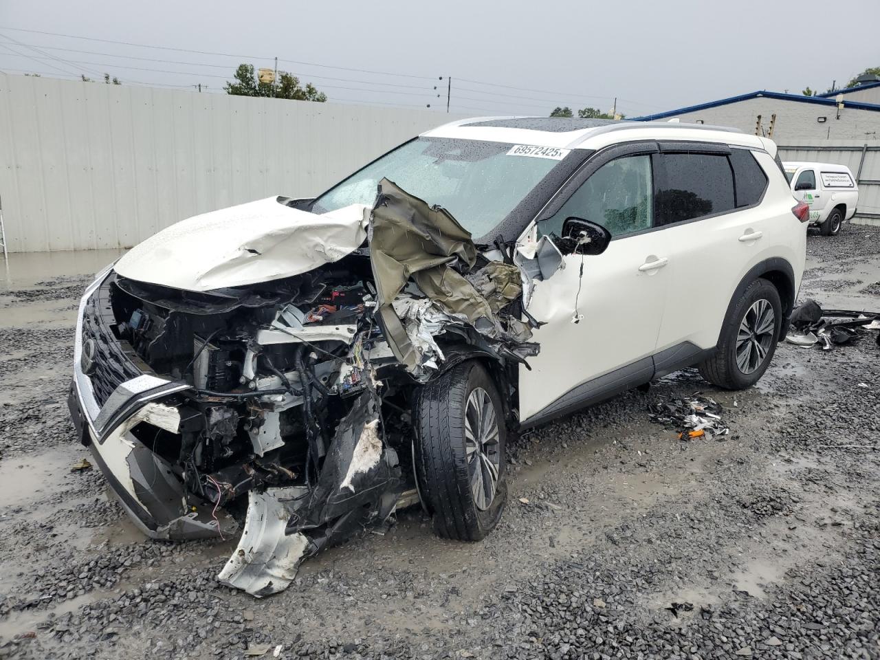 NISSAN ROGUE SV