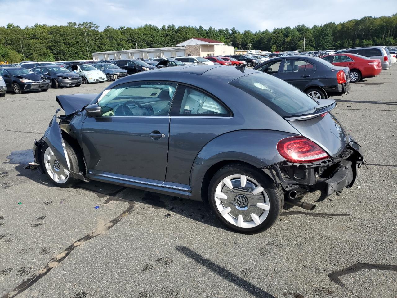 VOLKSWAGEN BEETLE S
