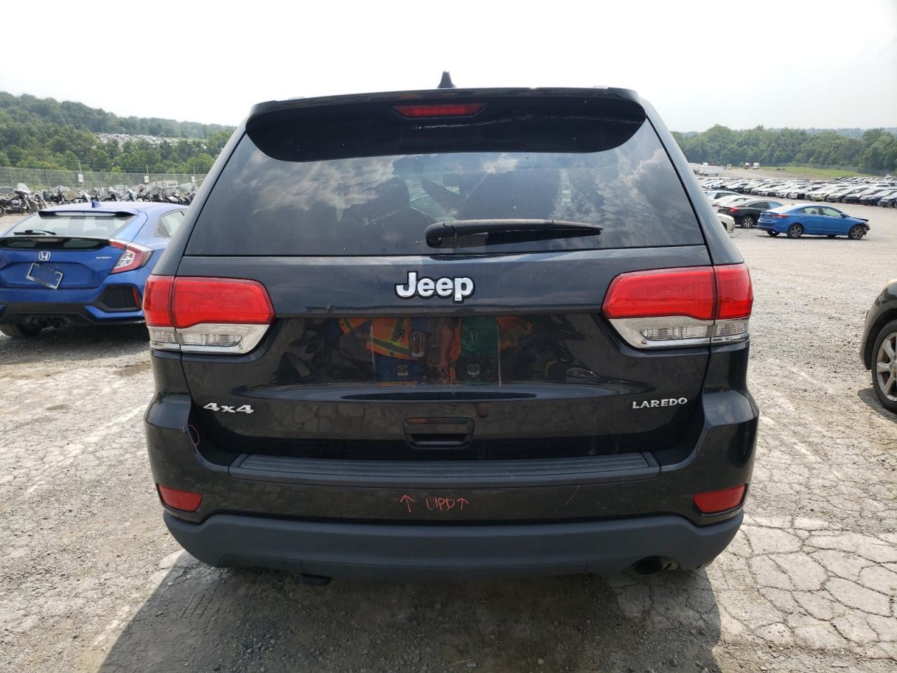 JEEP GRAND CHEROKEE LAREDO