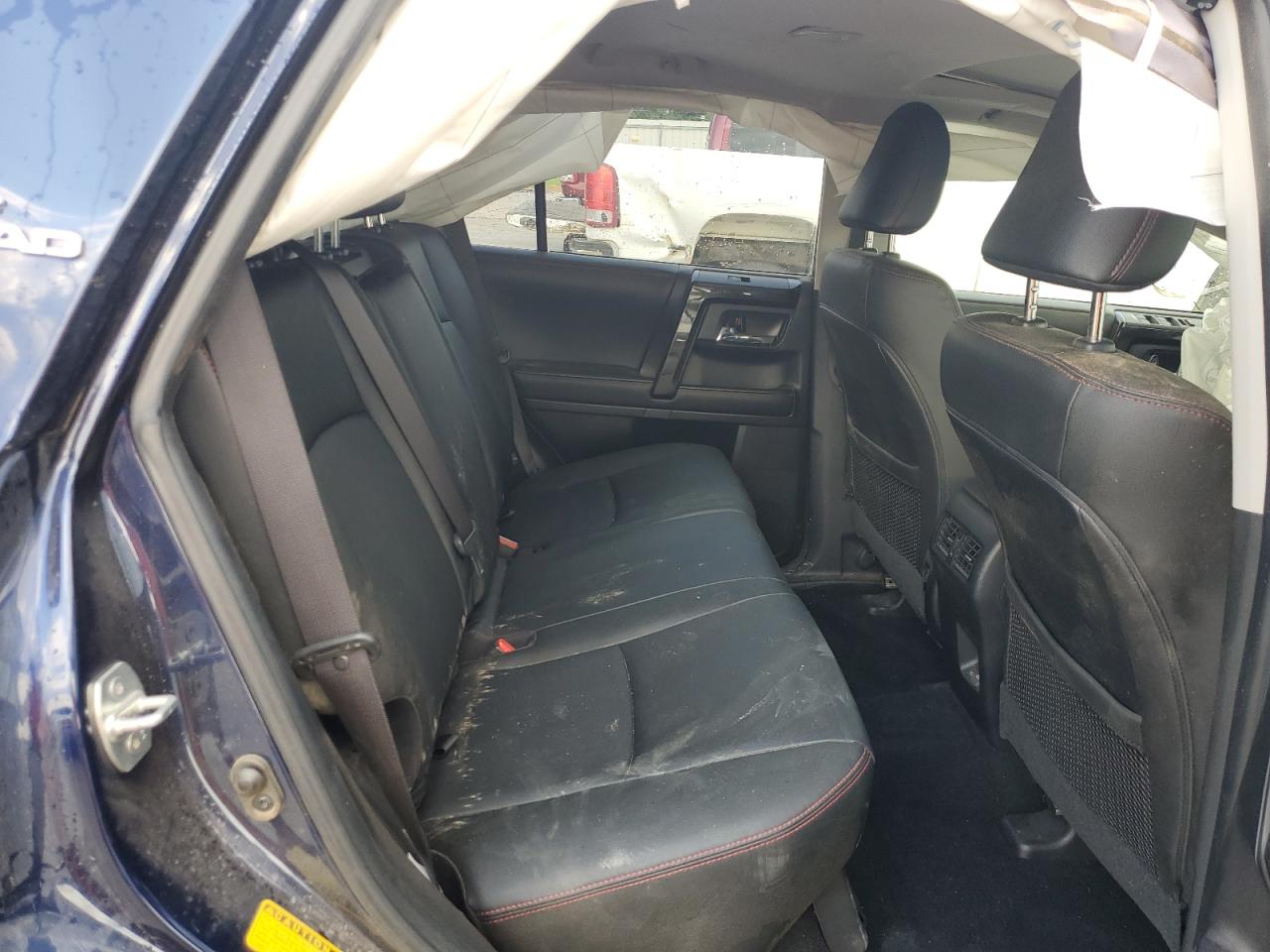 TOYOTA 4RUNNER SR5 PREMIUM