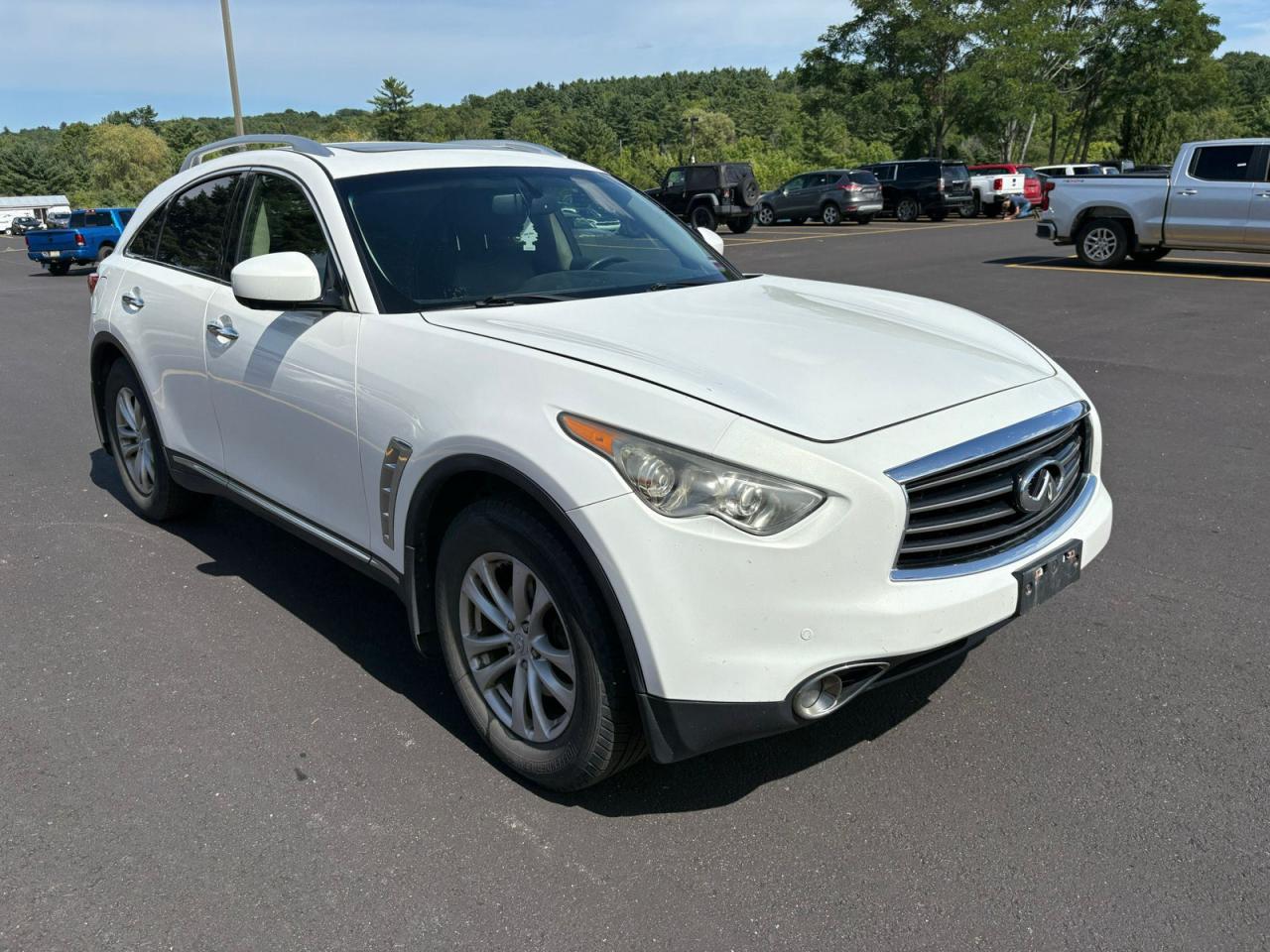 INFINITI FX35