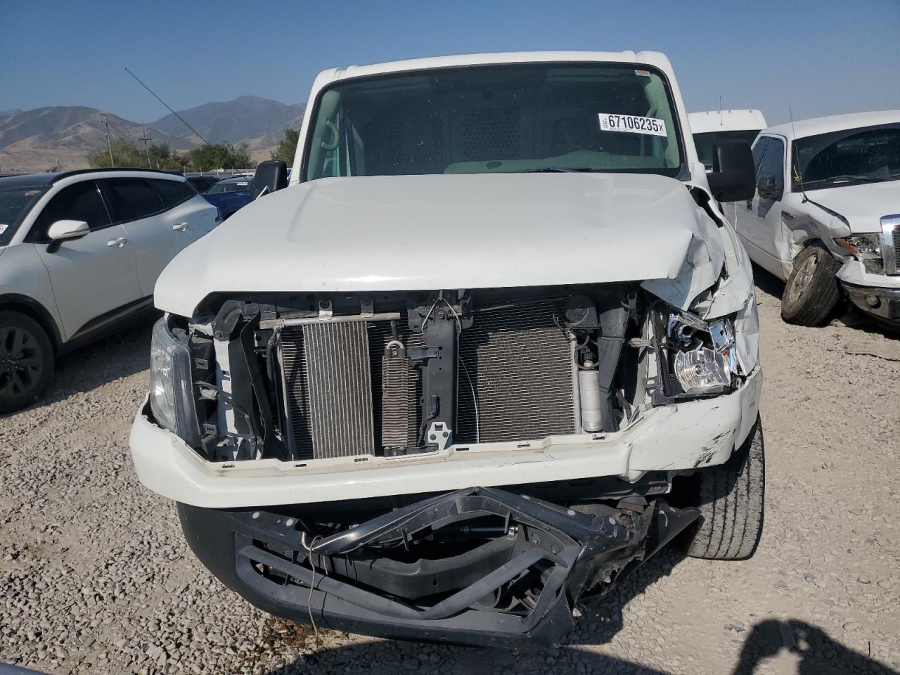 NISSAN NV2500 2500 S