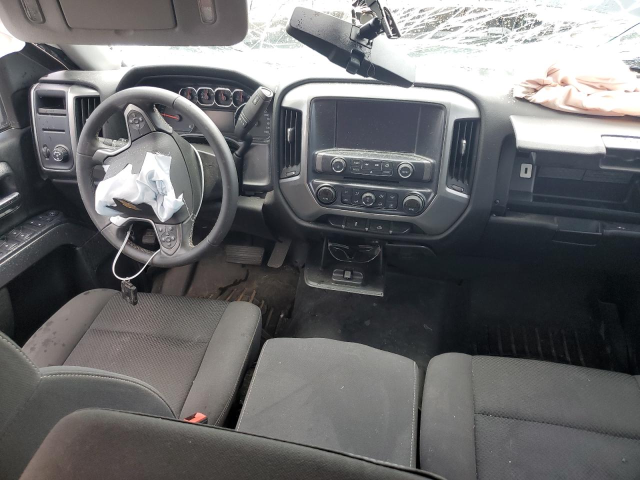 CHEVROLET SILVERADO C1500 LT