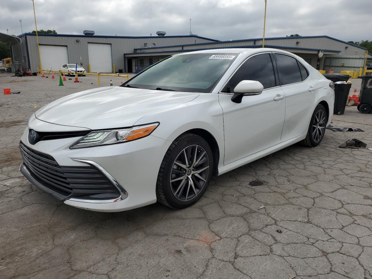 TOYOTA CAMRY XLE