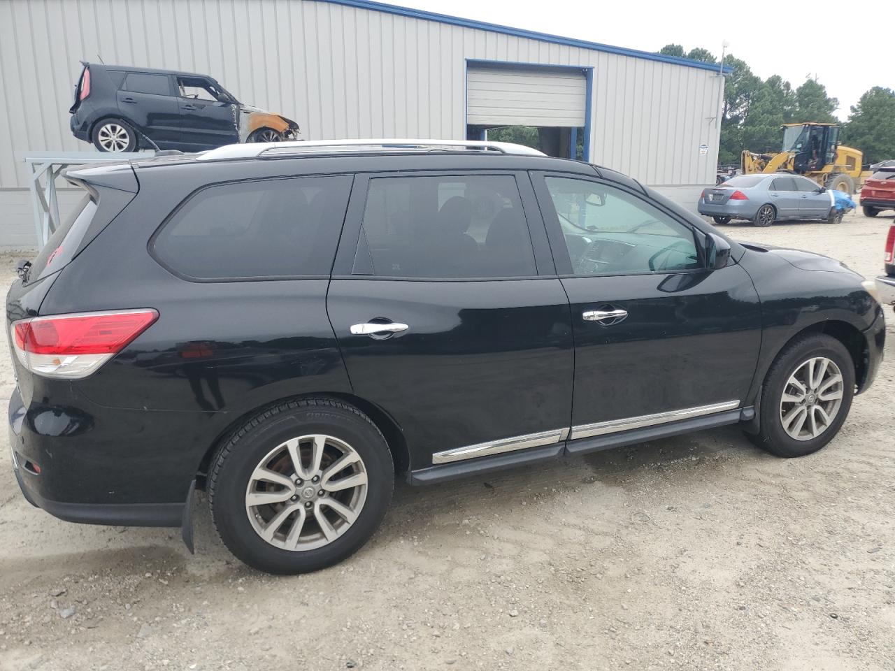 NISSAN PATHFINDER S