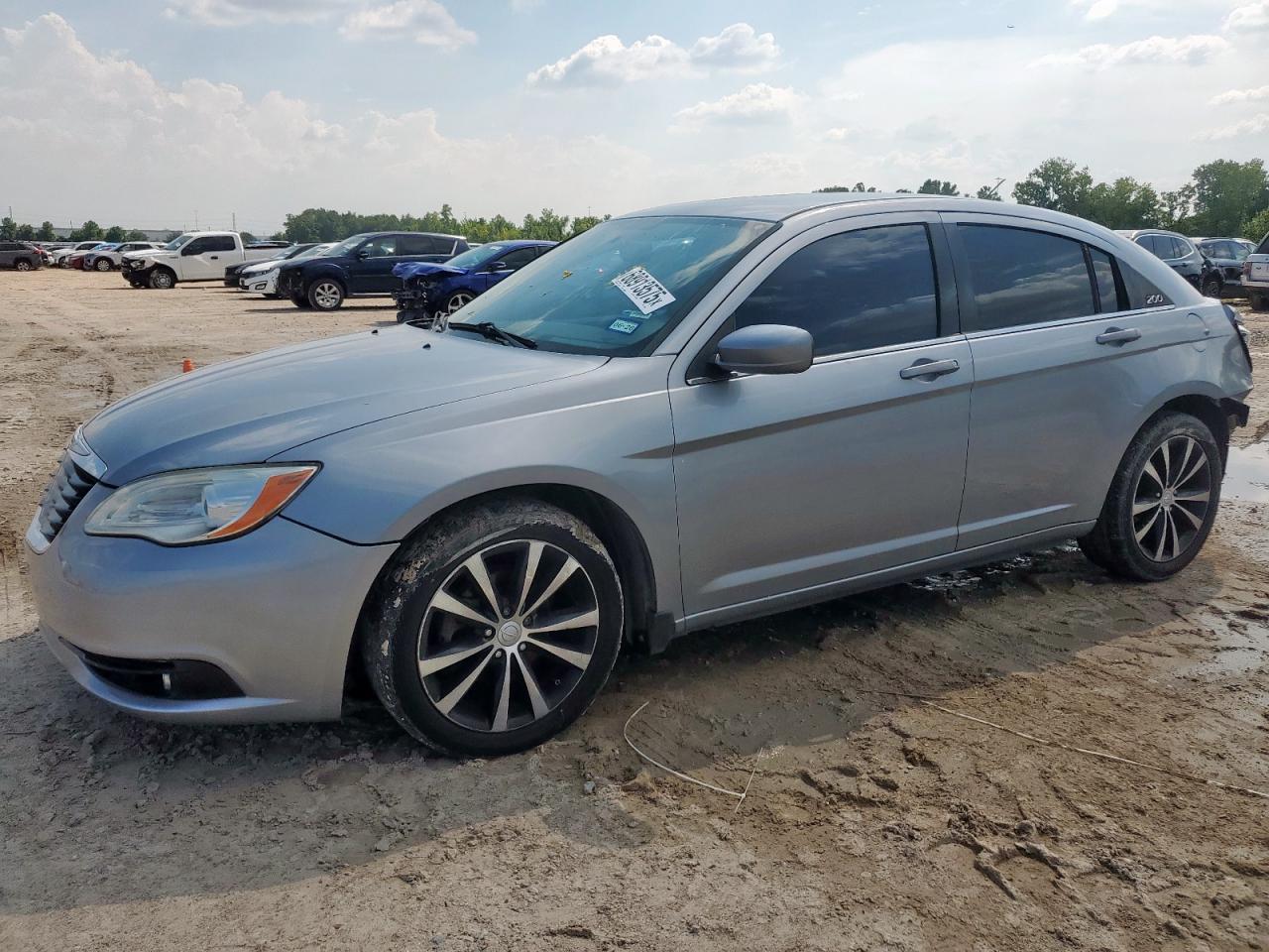 CHRYSLER 200 TOURING