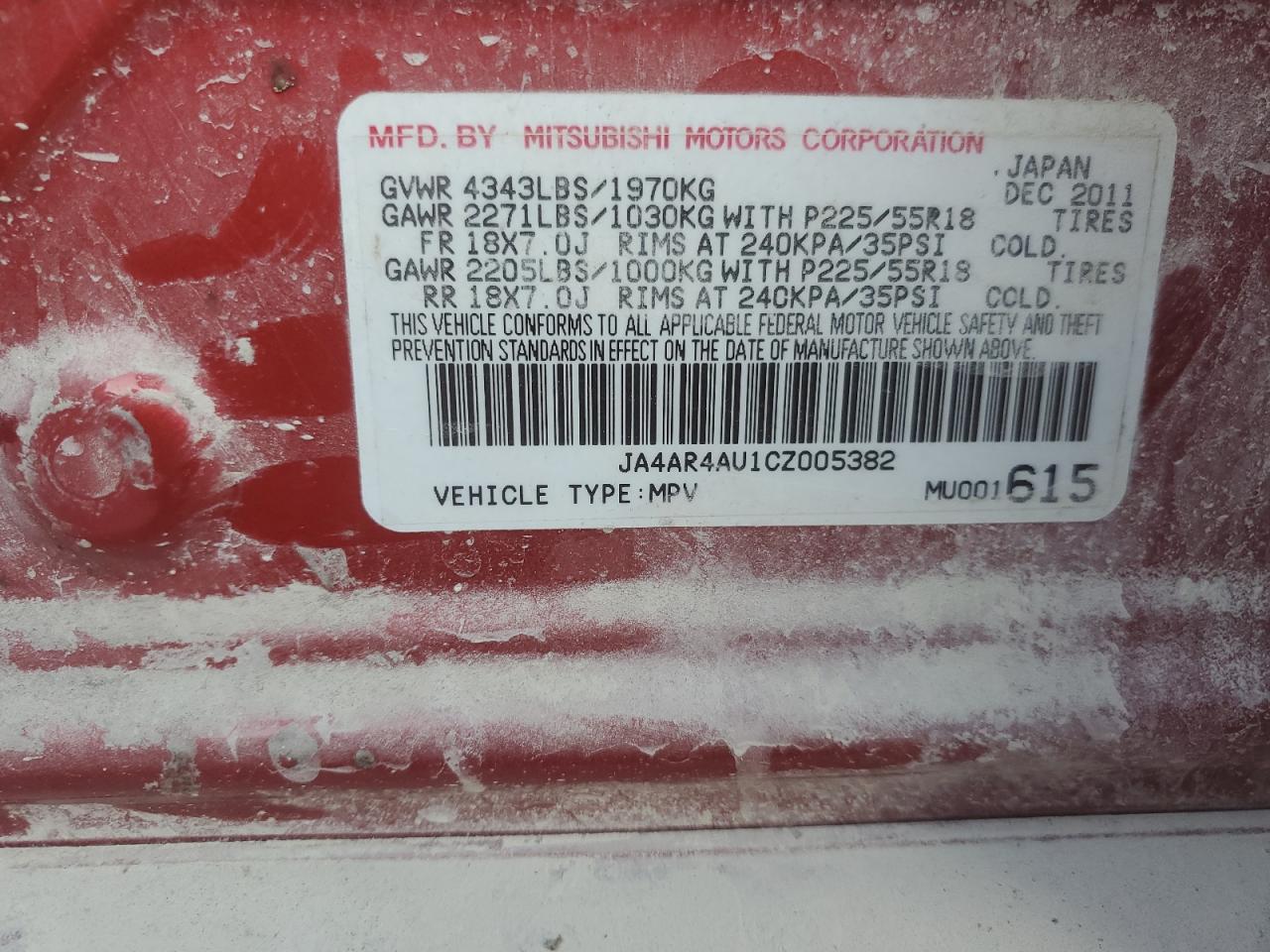 MITSUBISHI OUTLANDER SE