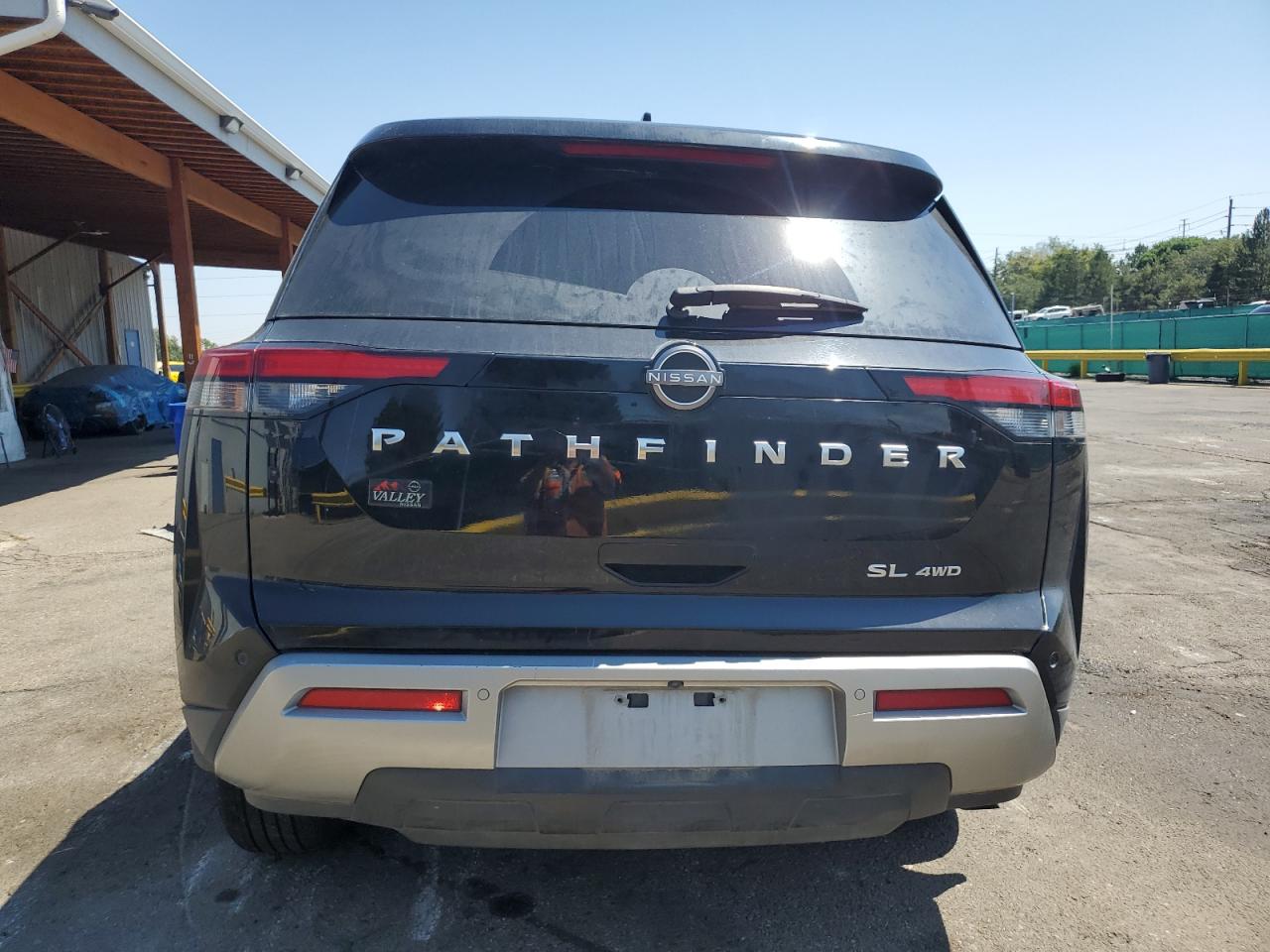 NISSAN PATHFINDER SL