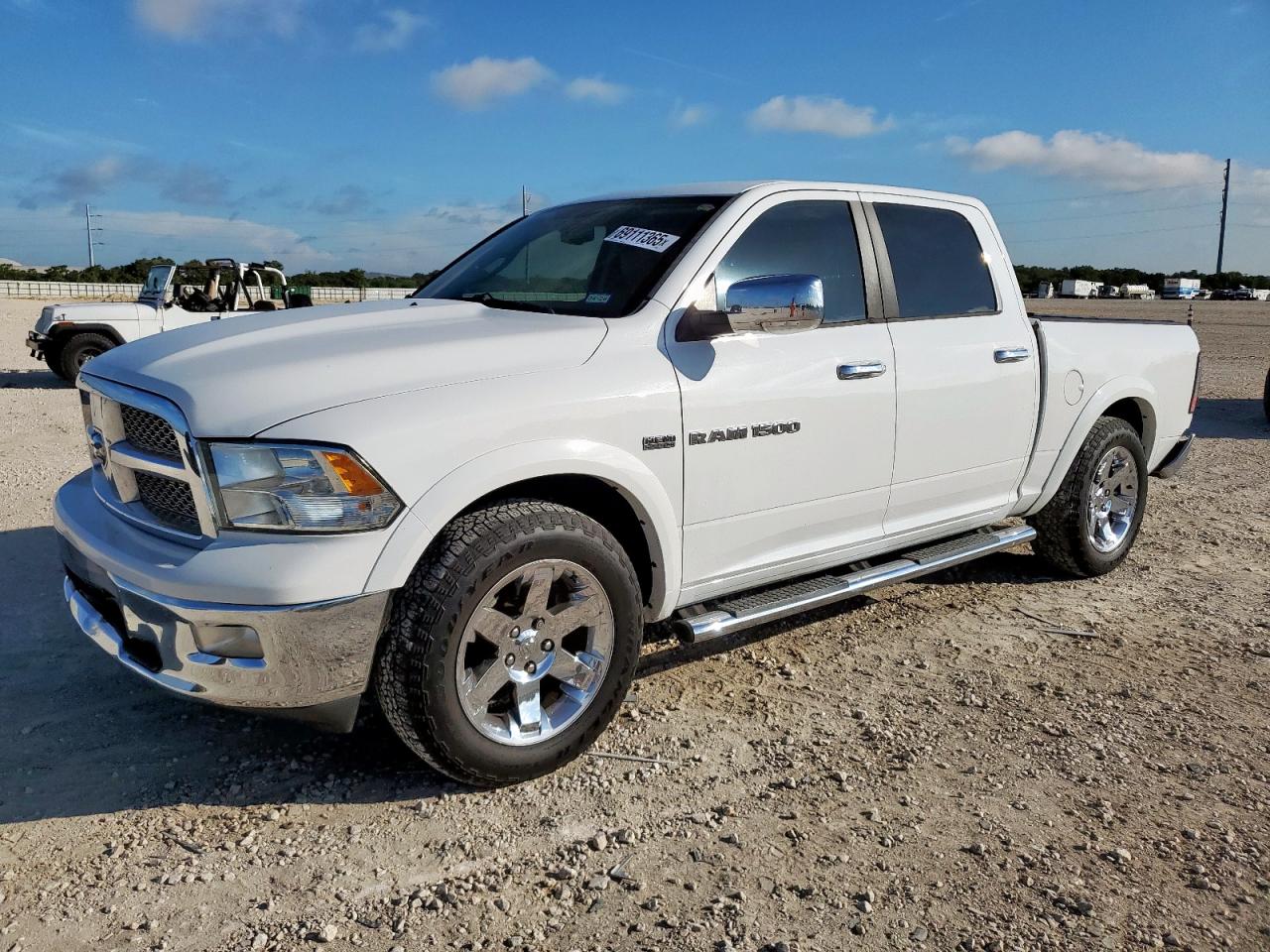 DODGE RAM 1500 LARAMIE
