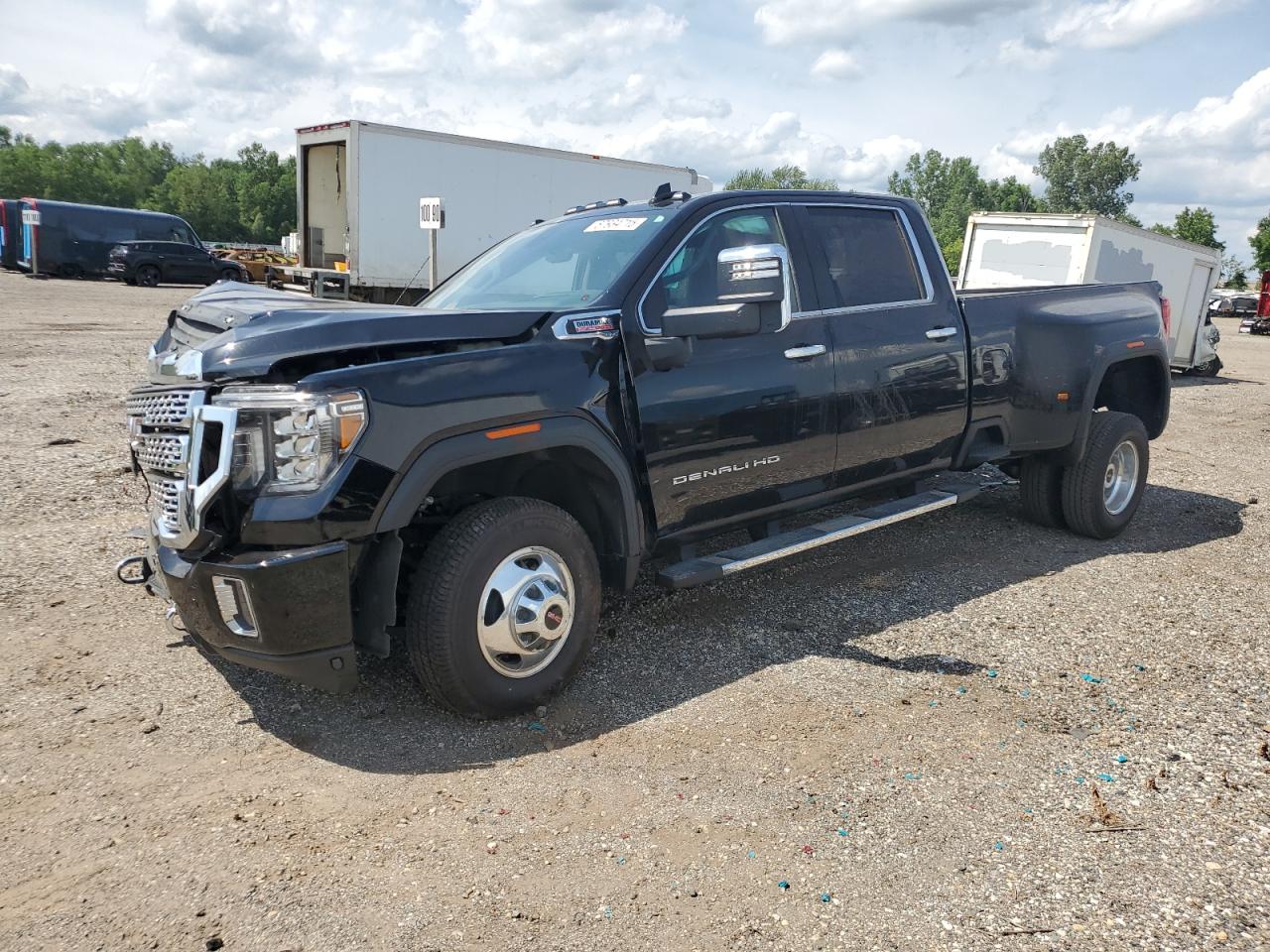 GMC SIERRA K3500 DENALI