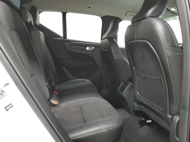 2020 VOLVO XC40 T5 MOMENTUM YV4162UK4L2338730