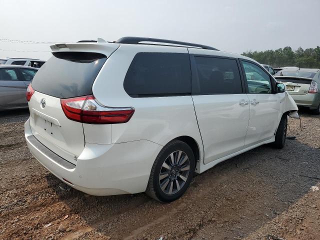 2018 TOYOTA SIENNA XLE 5TDDZ3DC9JS207675
