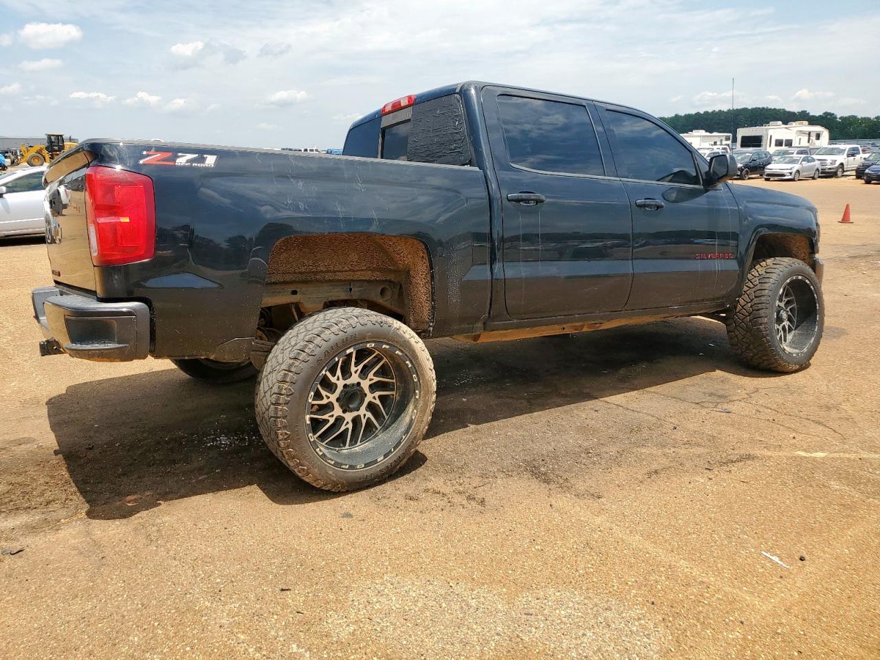 CHEVROLET SILVERADO K1500 LTZ