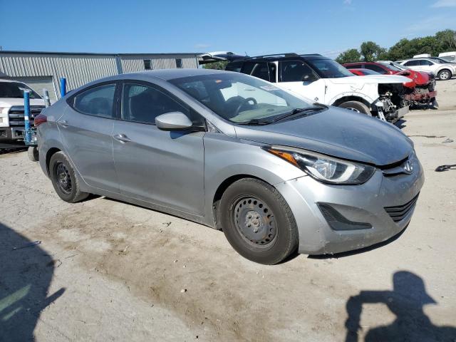2016 HYUNDAI ELANTRA SE 5NPDH4AE9GH688041