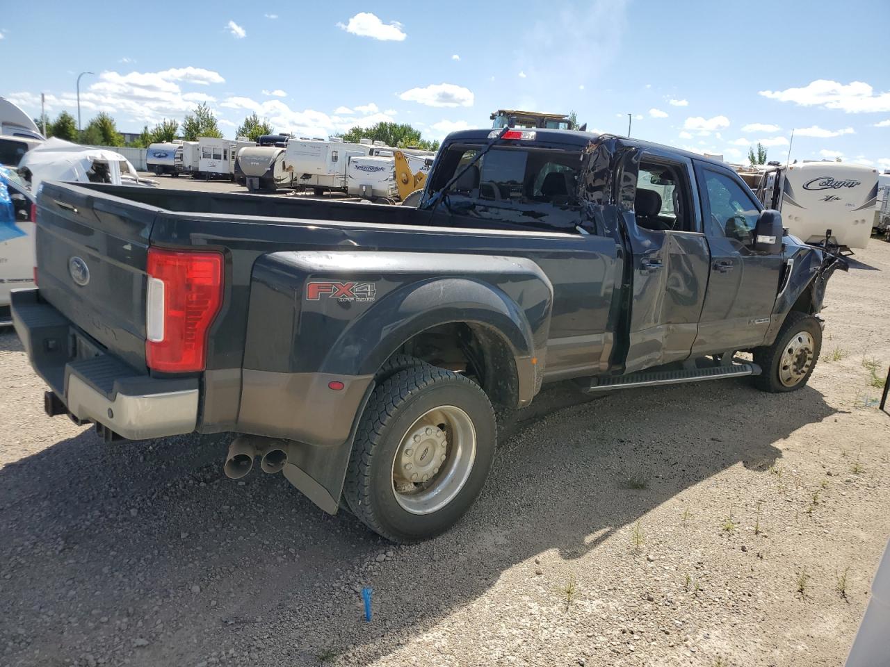 Lot #3242695114 2017 FORD TRUCK F450 CREW C PU 4X4 D