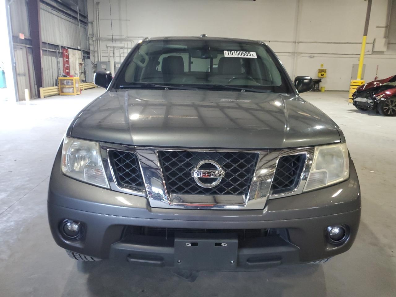 NISSAN FRONTIER S
