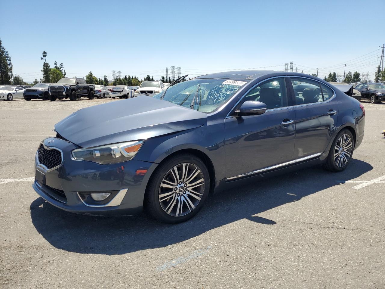 KIA CADENZA PREMIUM