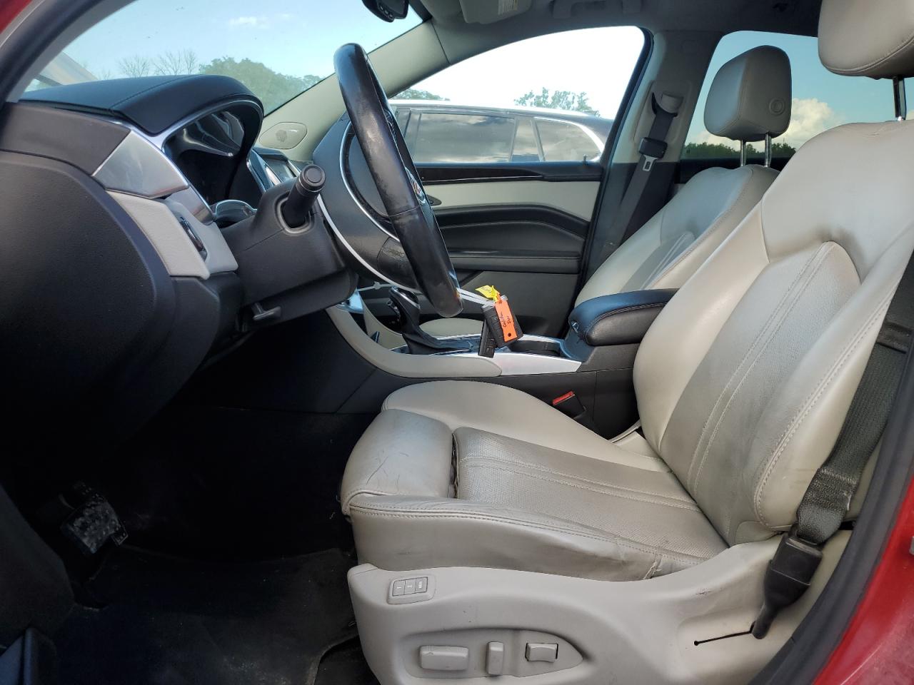 CADILLAC SRX LUXURY COLLECTION