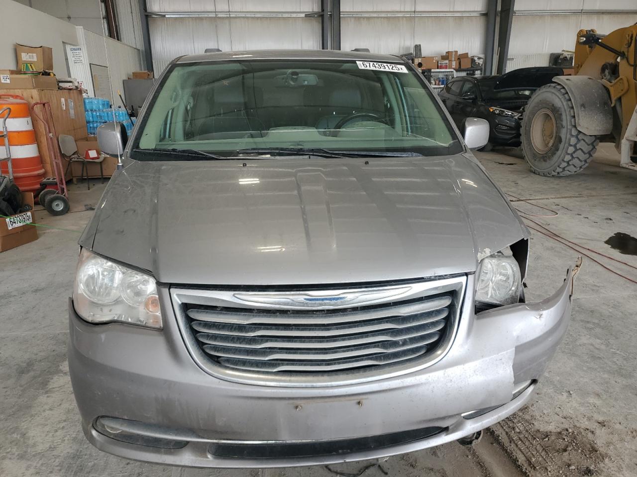 CHRYSLER TOWN & COUNTRY TOURING
