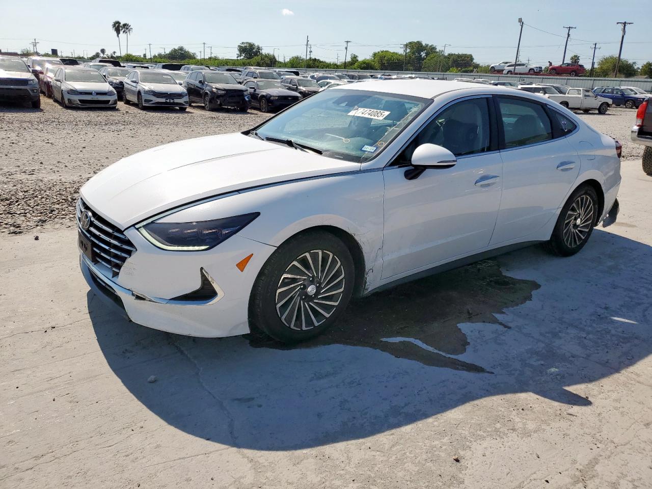 HYUNDAI SONATA HYBRID