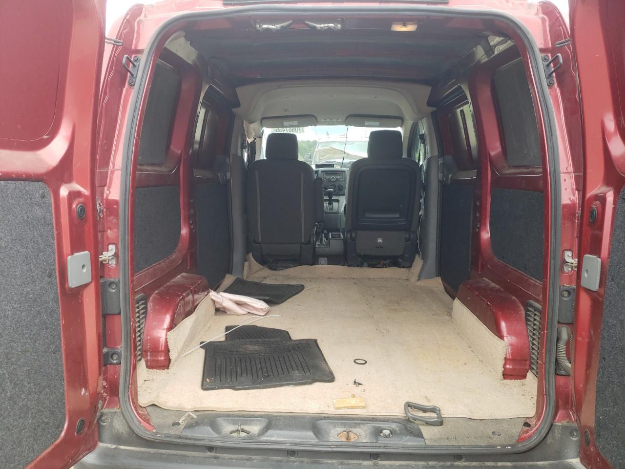 NISSAN NV200 2.5S